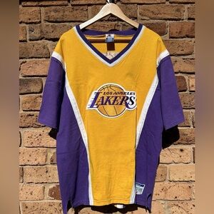 Kobe Bryant warm up Lakers jersey